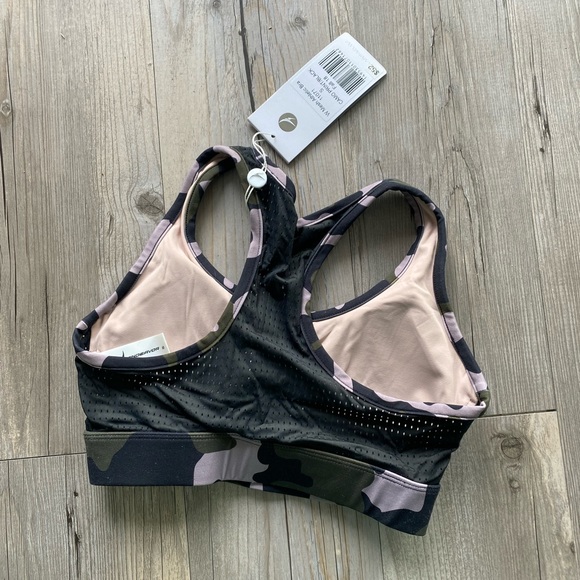 NWT camo print sports bra from Endeavor Athletic size small - Picture 3 of 5